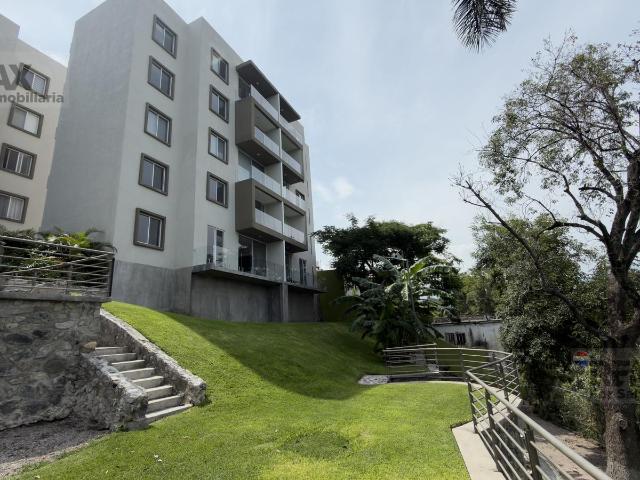 Venta de departamento a unos pasos del centro de Cuernavaca, Mor. Clave 6344