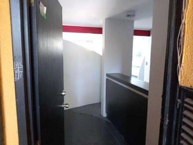 Venta de Departamento adaptado para Oficina / Fracc. Hdas. el Rosario /Zona Norte / León, Gto