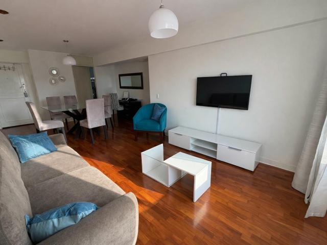 VENTA DE DEPARTAMENTO DE 3 HABITACIONES COCHERA CERCA DEL PARQUE KENNEDY