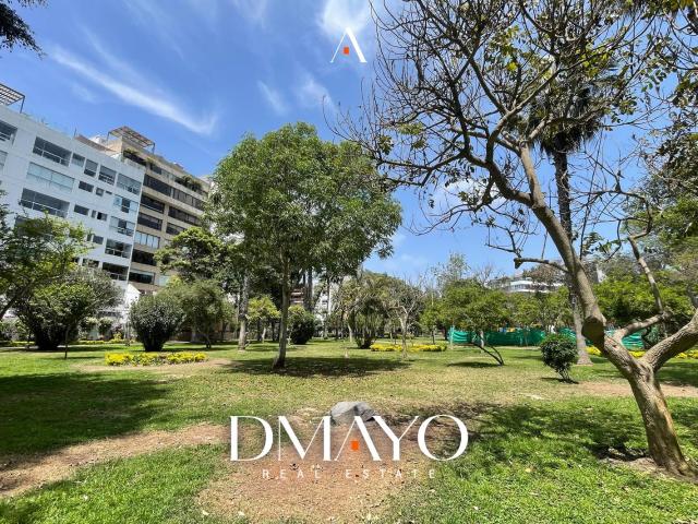 Venta de departamento de 170 mt2 en General Córdova, Miraflores salida a parque Naciones Unidas