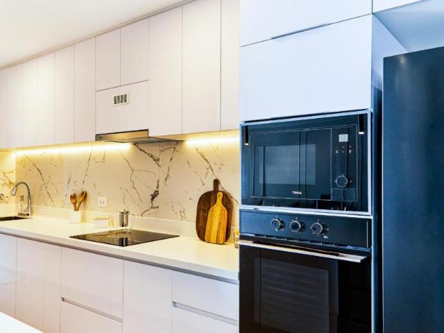 VENTA DE DEPARTAMENTO DE 2 DORMITORIOS VISTA AL MAR EN CHORRILLOS