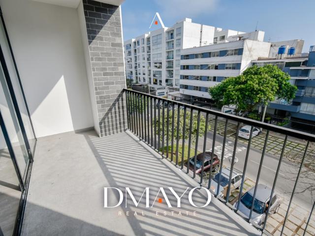Venta de departamento de 2 Dormitorios en Miraflores limite con San Isidro