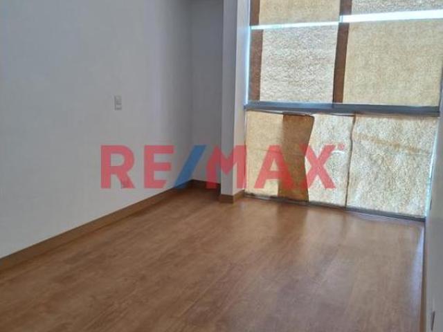Venta De Departamento De Estreno