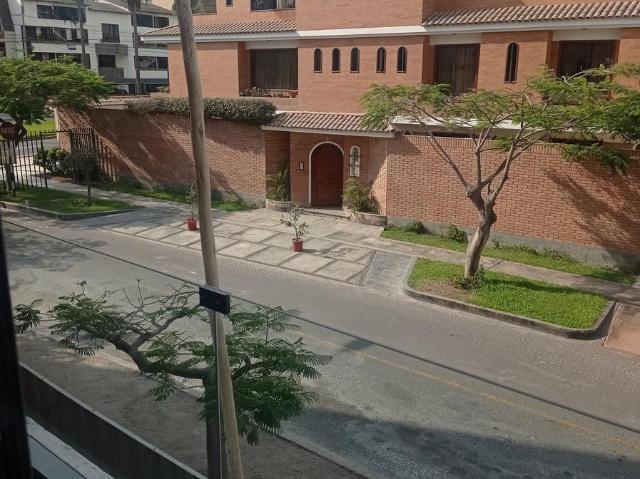 Venta de Departamento de Estreno en Santiago de Surco
