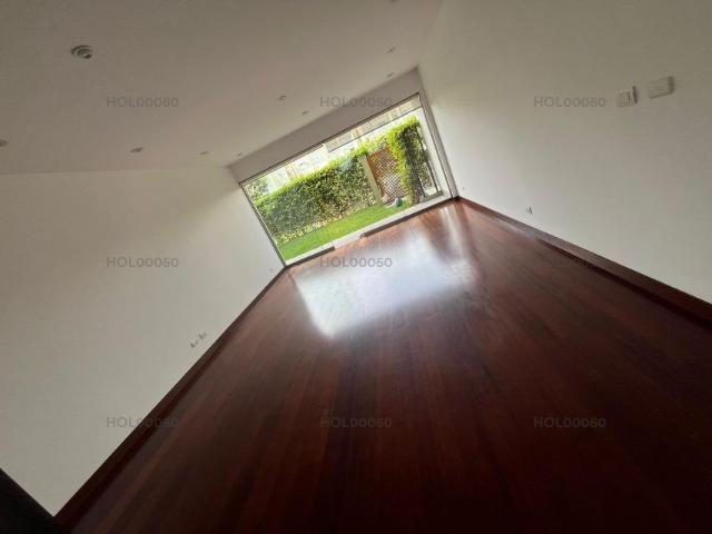 VENTA DE DEPARTAMENTO EN CONDOMINO MIRAFLORES