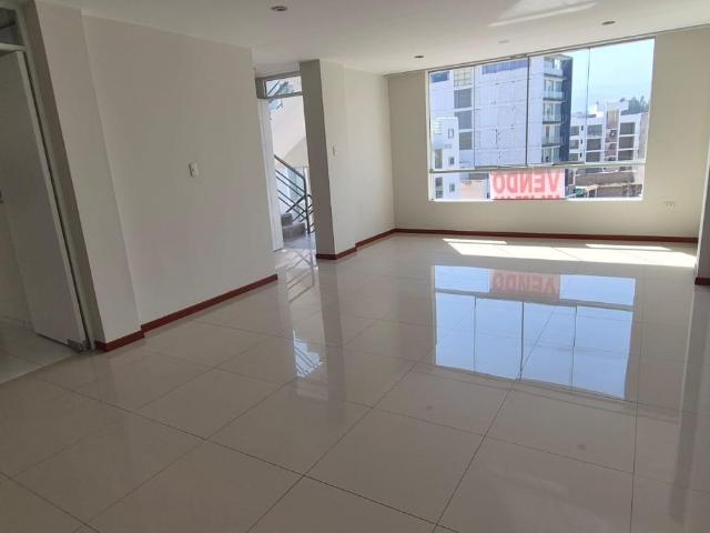 VENTA DE DEPARTAMENTO EN CERRO COLORADO, AREQUIPA