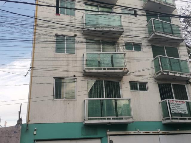 Venta de Departamento en Benito Juárez: Amplio Espacio en Zona Céntrica