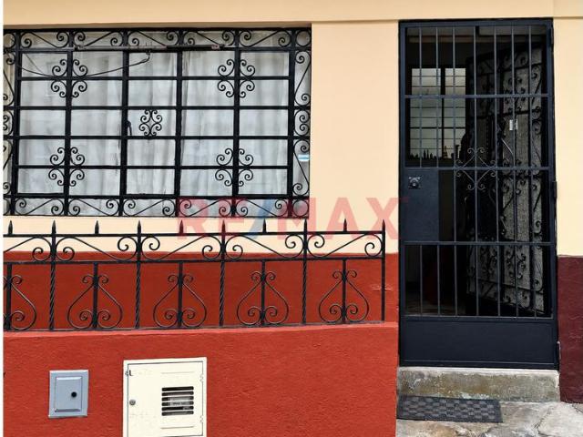 ¡Venta De Departamento En El Rímac!