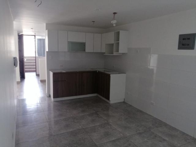 Venta De Departamento En Estreno 100 M2. Primer Piso, La Perla Callao