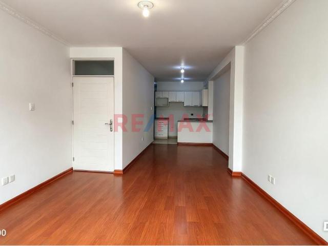 Venta De Departamento En Estreno En San Martin De Porres