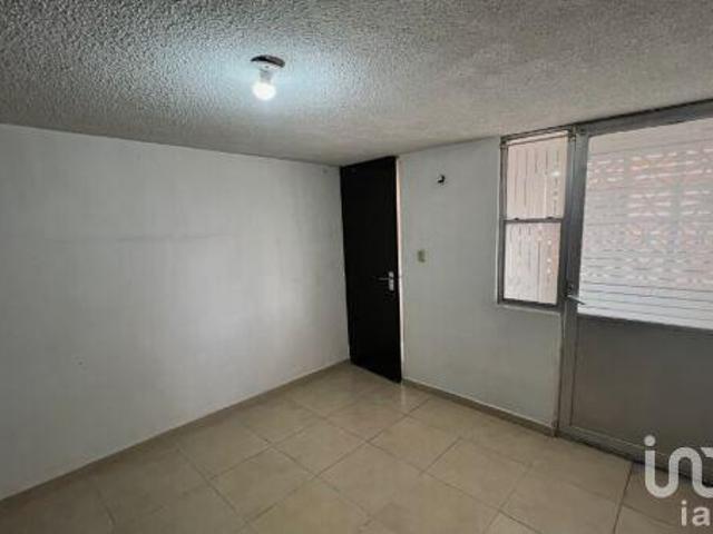 Venta de departamento en Haciendas de Coyoacán. Recuperación Bancaria, ENTREGA INMEDIATA