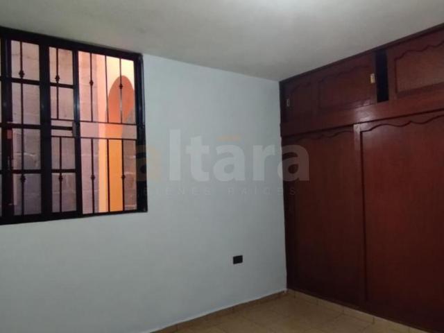 VENTA DE DEPARTAMENTO EN JARDINES DE CHAMPAY?N!