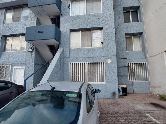 VENTA DE DEPARTAMENTO EN JARDINES DEL MORAL BLVD CAMPESTRE