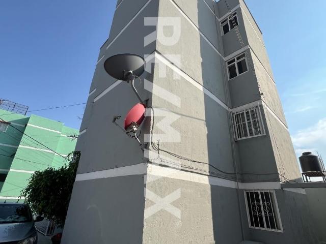 Venta de departamento en la Colonia Pradera, Cuernavaca, Morelos. Clave 6255