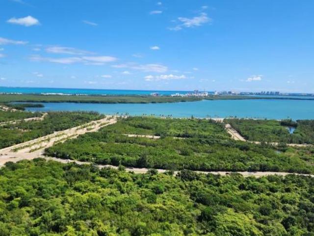 VENTA DE DEPARTAMENTO EN MALECON AMERICAS