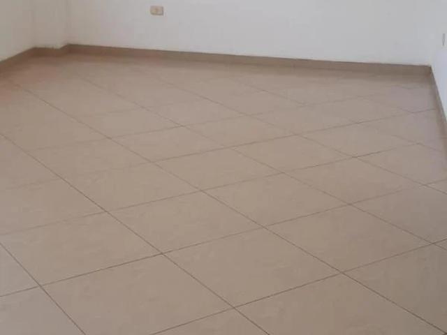 Venta de departamento en segundo piso en av pacasmayo de chiclayo