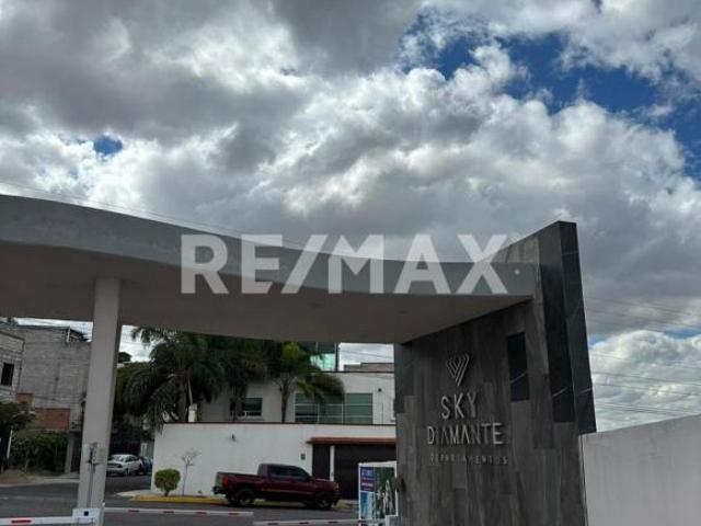Venta de Departamento en Sky Diamante, Corregidora Querétaro 4