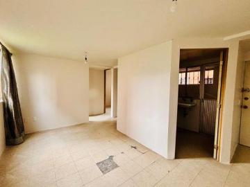 Venta de departamento en primer Piso, cerca de áreas comerciales en Toluca