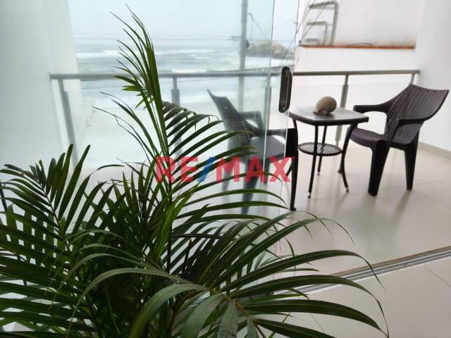 Venta De Departamento En Punta Hermosa En El Malecon