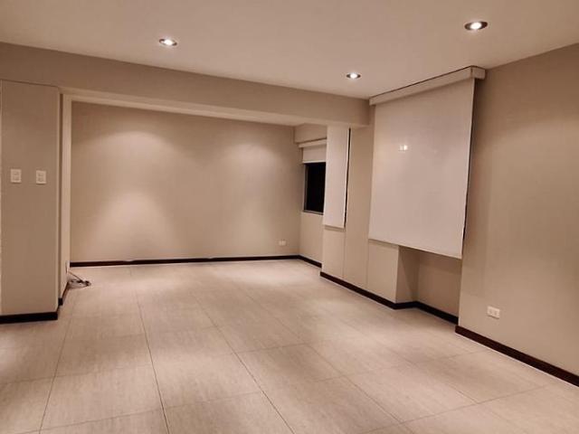 VENTA DE DEPARTAMENTO EN YANAHUARA