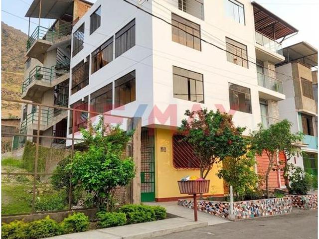 Venta De Departamento En Zarate, San Juan De Lurigancho