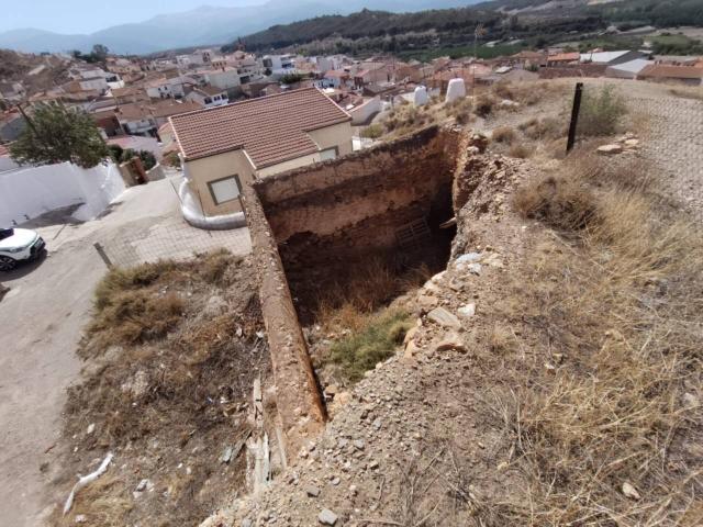 VENTA DE DOS CUEVAS EN ALCUDIA DE GUADIX