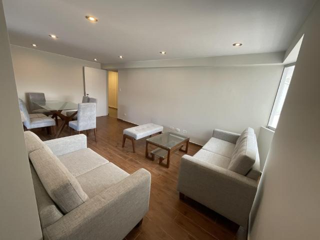 VENTA DE DPTO. DE 3 HABITACIONES FRENTE A PARQUE EN PUEBLO LIBRE