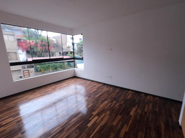 VENTA DE DPTO EN ESTRENO EQUIPADO UBICADO EN URB. ALPAMAYO LÍMITE CON LA MOLINA