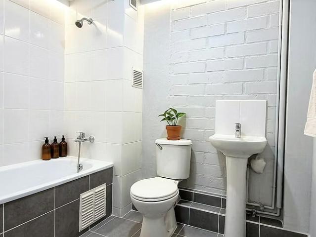 Venta de Dpto. En La Calera, 3 dormitorios, un baño. 50 m$. 3 dormitorios por 50000. 00 en Calera