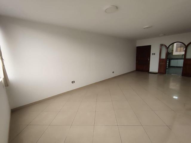 Venta de Dpto en Residencial Monterrico
