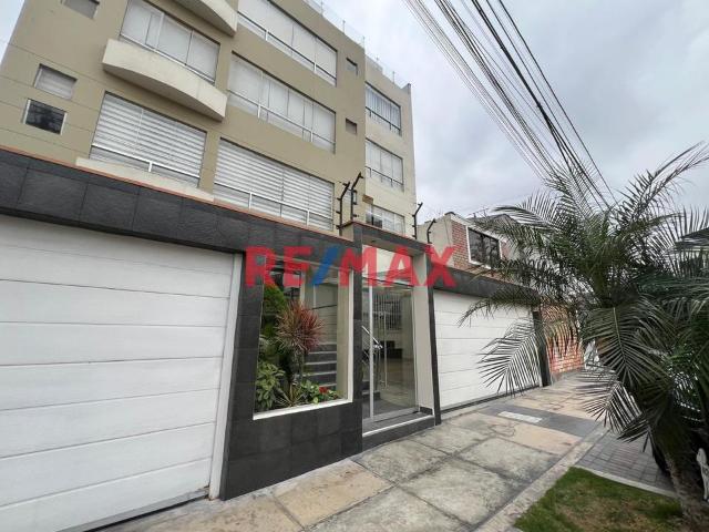 Venta De Duplex De 114 M2 En Las Gardenias Surco