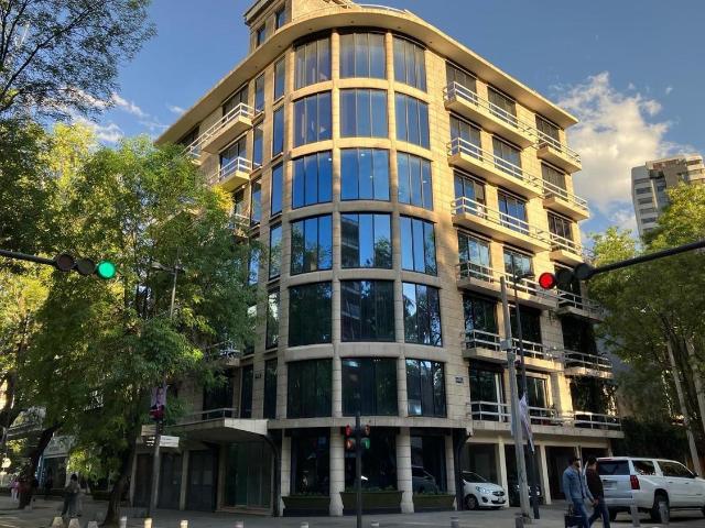 VENTA DE EDIFICIO CON LICENCIA PARA HOTEL BOUTIQUE SOBRE MASARYK, POLANCO CDMX