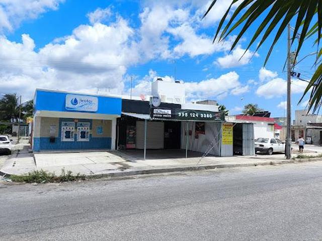 VENTA DE EDIFICIO DE 3 LOCALES EN ESQUINA EN AV. P?GALO, CANC?N
