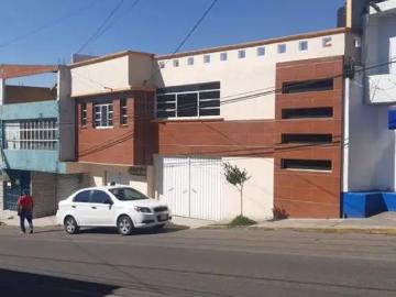VENTA DE EDIFICIO DE DEPARTAMENTOS EN SAN MATEO OXTOTITLAN TOLUCA