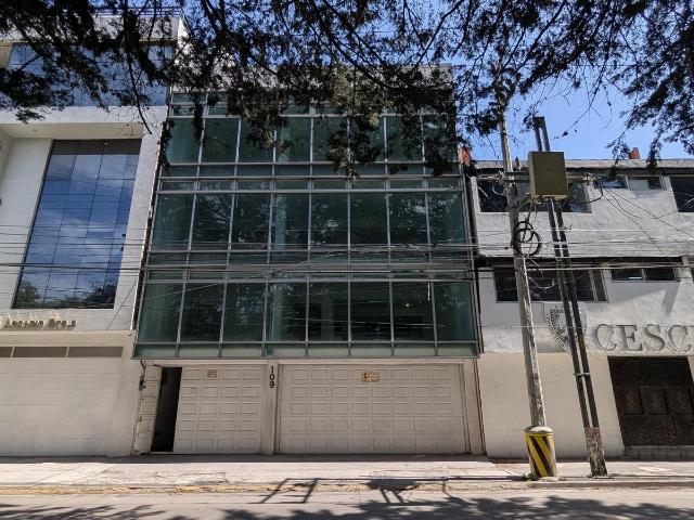 VENTA DE EDIFICIO EN METEPEC SOBRE PASEO TOLLOCAN