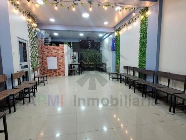 Venta de edificio frente a parque en la derrama magisterial de chiclayo