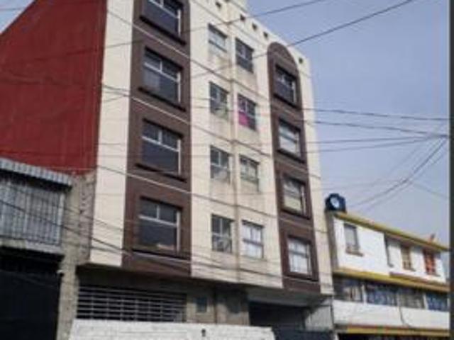VENTA DE EDIFICIO SOBRE AVENIDA LAS TORRES EN LA COLONIA EL SEMINARIO TOLUCA