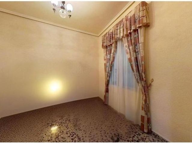 VENTA DE EMBLEMÁTICA CASA EN EL CENTRO DE BURJASSOT