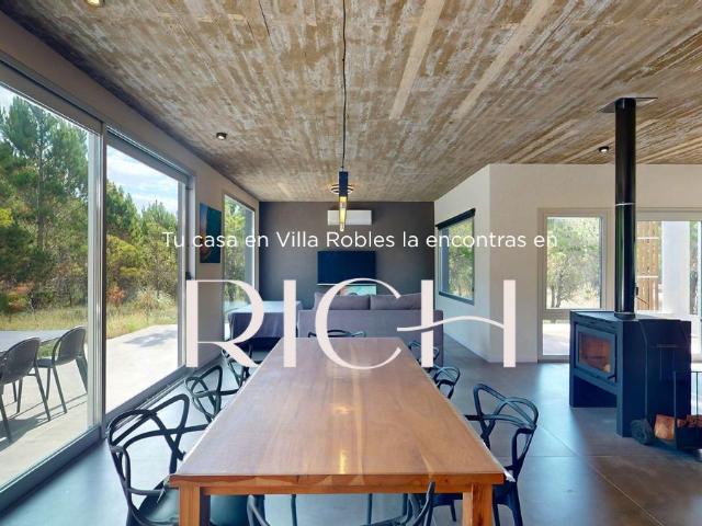 Venta de espectacular Casa 4 ambientes en