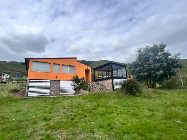 Venta de espectacular Casa 4 ambientes en Tafí del Valle