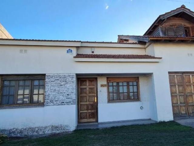 Venta de espectacular Casa 4 ambientes en Trenque Lauquen Trenque Lauquen