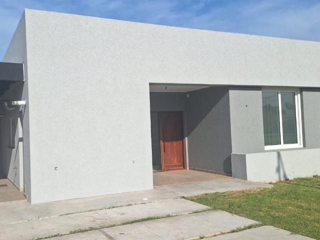Venta de espectacular Casa 4 ambientes en Trenque Lauquen Trenque Lauquen