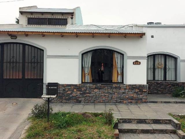 Venta de espectacular Casa 4 ambientes en Trenque Lauquen Trenque Lauquen