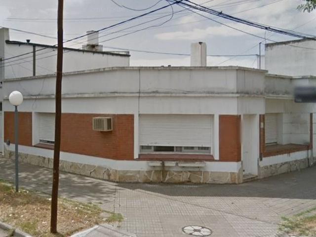 Venta de espectacular Casa 4 ambientes en Trenque Lauquen Trenque Lauquen