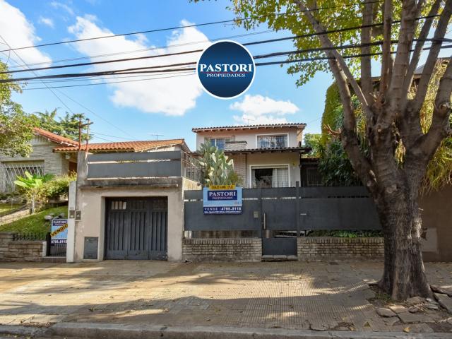 Venta de espectacular Casa 4 ambientes en Vicente López Florida