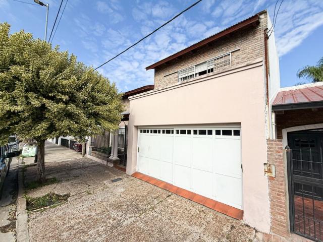 Venta de espectacular Casa 4 ambientes en Villa Constitución