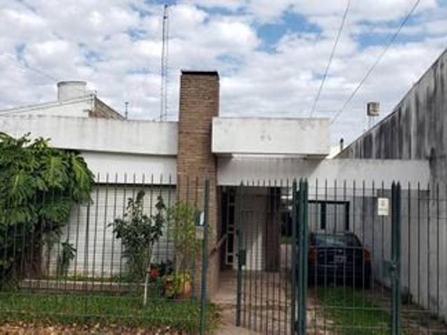 Venta de espectacular Casa 4 ambientes en Villa Constitución