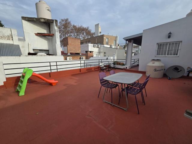 Venta de espectacular Casa 4 ambientes en Villa Pueyrredón