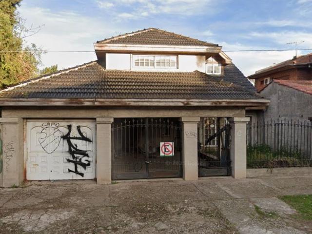Venta de espectacular Casa 4 ambientes en Almirante Brown Claypole