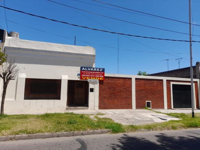 Venta de espectacular Casa 4 ambientes en Avellaneda